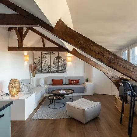 Là-haut - 3 Panorama Of The Estuary - Center